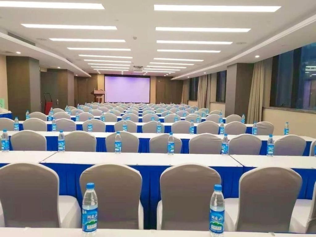 โรงแรมโรสเดล ไท่ชาง Taicang ภายนอก รูปภาพ
